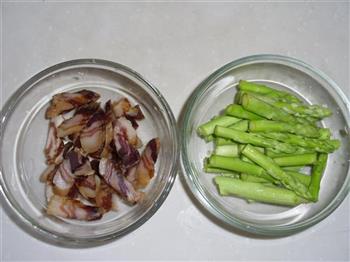 酱肉笋芦炒螺旋面怎么做，酱肉笋芦炒螺旋面怎么做好吃，酱肉笋芦炒螺旋面做法
