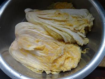 白肉酸菜火锅怎么做，白肉酸菜火锅怎么做好吃，白肉酸菜火锅做法