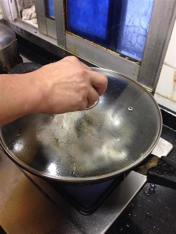 黄豆酱焖河豚怎么做，黄豆酱焖河豚怎么做好吃，黄豆酱焖河豚做法