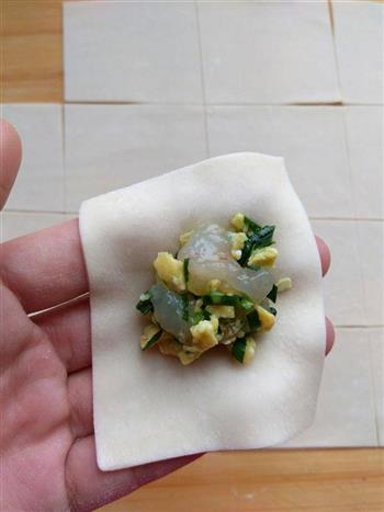 家常三鲜小馄饨怎么做，家常三鲜小馄饨怎么做好吃，家常三鲜小馄饨做法