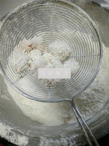 自制劲爆鸡米花怎么做，自制劲爆鸡米花怎么做好吃，自制劲爆鸡米花做法