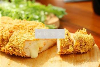 爆浆鸡排怎么做，爆浆鸡排怎么做好吃，爆浆鸡排做法