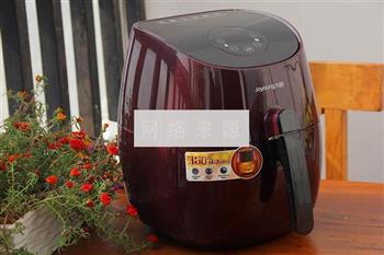 爆浆鸡排怎么做，爆浆鸡排怎么做好吃，爆浆鸡排做法