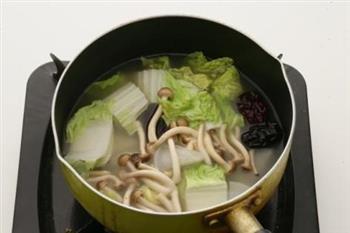 虾面火锅怎么做，虾面火锅怎么做好吃，虾面火锅做法