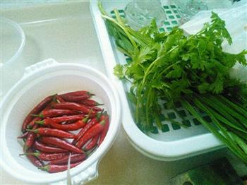 鱼头炖豆腐怎么做，鱼头炖豆腐怎么做好吃，鱼头炖豆腐做法
