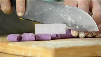 双色芋圆怎么做，双色芋圆怎么做好吃，双色芋圆做法