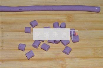 椰奶芋圆怎么做，椰奶芋圆怎么做好吃，椰奶芋圆做法