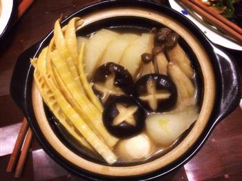 改良日式好炖火锅怎么做，改良日式好炖火锅怎么做好吃，改良日式好炖火锅做法