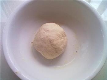 鲜虾火腿培根披萨怎么做，鲜虾火腿培根披萨怎么做好吃，鲜虾火腿培根披萨做法