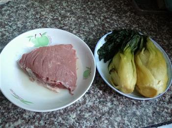 家乡味-咸菜牛肉火锅怎么做，家乡味-咸菜牛肉火锅怎么做好吃，家乡味-咸菜牛肉火锅做法