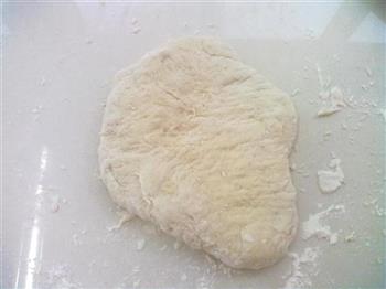 鲜虾火腿培根披萨怎么做，鲜虾火腿培根披萨怎么做好吃，鲜虾火腿培根披萨做法