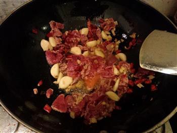 家乡味-咸菜牛肉火锅怎么做，家乡味-咸菜牛肉火锅怎么做好吃，家乡味-咸菜牛肉火锅做法