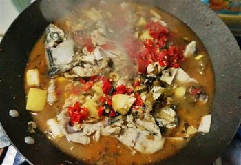 杨林酸菜鱼怎么做，杨林酸菜鱼怎么做好吃，杨林酸菜鱼做法