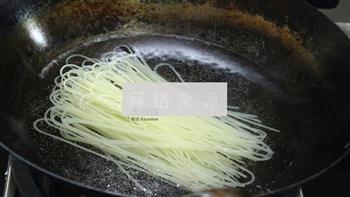 正宗柳州螺蛳粉怎么做，正宗柳州螺蛳粉怎么做好吃，正宗柳州螺蛳粉做法
