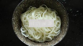 正宗柳州螺蛳粉怎么做，正宗柳州螺蛳粉怎么做好吃，正宗柳州螺蛳粉做法