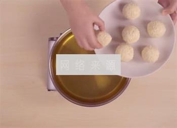 莲蓉芝麻团怎么做，莲蓉芝麻团怎么做好吃，莲蓉芝麻团做法