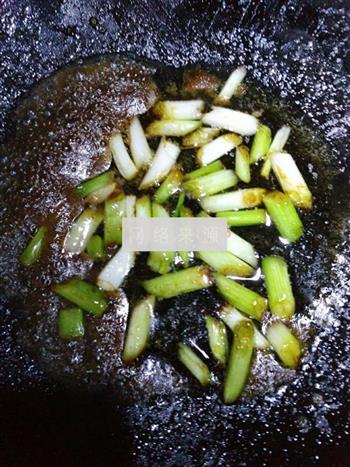 记忆中舌尖干炒米粉怎么做，记忆中舌尖干炒米粉怎么做好吃，记忆中舌尖干炒米粉做法
