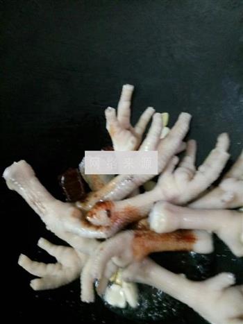 红乳凤爪怎么做，红乳凤爪怎么做好吃，红乳凤爪做法