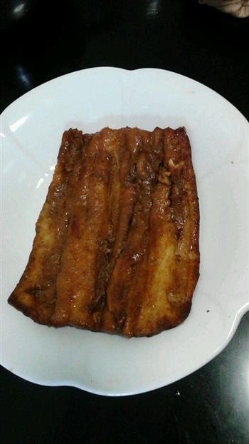 烤鳗鱼灬烤箱版怎么做，烤鳗鱼灬烤箱版怎么做好吃，烤鳗鱼灬烤箱版做法