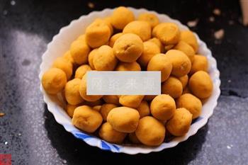 红薯丸子怎么做，红薯丸子怎么做好吃，红薯丸子做法