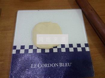 蟹壳黄烧饼怎么做，蟹壳黄烧饼怎么做好吃，蟹壳黄烧饼做法
