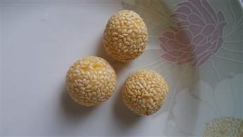 炸红薯丸子怎么做，炸红薯丸子怎么做好吃，炸红薯丸子做法