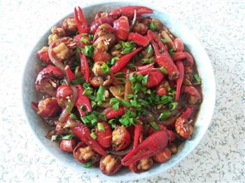 美味龙虾怎么做，美味龙虾怎么做好吃，美味龙虾做法