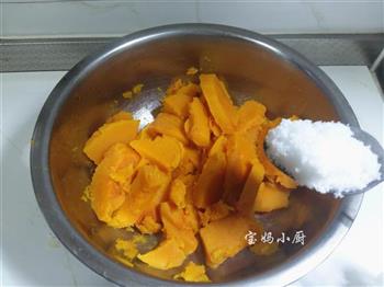 南瓜芝麻饼怎么做，南瓜芝麻饼怎么做好吃，南瓜芝麻饼做法