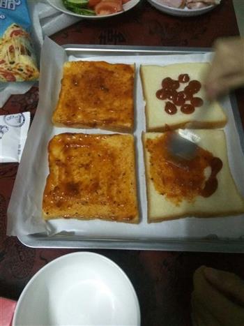 土司小披萨怎么做，土司小披萨怎么做好吃，土司小披萨做法