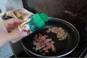 培根蛋汁意面怎么做，培根蛋汁意面怎么做好吃，培根蛋汁意面做法