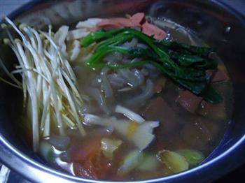 原汁鸭血番茄火锅怎么做，原汁鸭血番茄火锅怎么做好吃，原汁鸭血番茄火锅做法