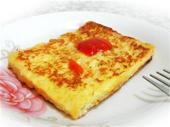 蛋皮吐司怎么做，蛋皮吐司怎么做好吃，蛋皮吐司做法
