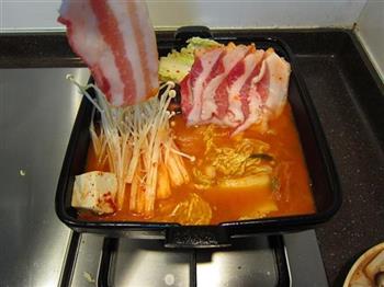 韩风辣味豚肉锅怎么做，韩风辣味豚肉锅怎么做好吃，韩风辣味豚肉锅做法