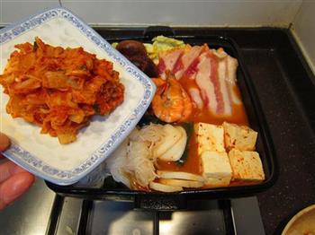 韩风辣味豚肉锅怎么做，韩风辣味豚肉锅怎么做好吃，韩风辣味豚肉锅做法