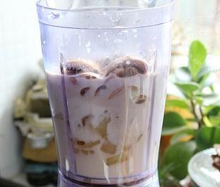 奶香蘑菇浓汤怎么做，奶香蘑菇浓汤怎么做好吃，奶香蘑菇浓汤做法
