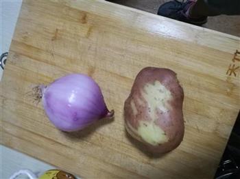 洋葱土豆泥怎么做，洋葱土豆泥怎么做好吃，洋葱土豆泥做法