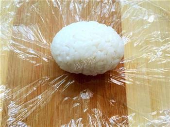 培根饭团怎么做，培根饭团怎么做好吃，培根饭团做法