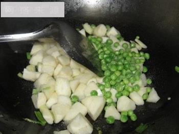 茭白炒豌豆怎么做，茭白炒豌豆怎么做好吃，茭白炒豌豆做法