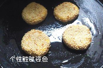 芝麻南瓜饼怎么做，芝麻南瓜饼怎么做好吃，芝麻南瓜饼做法