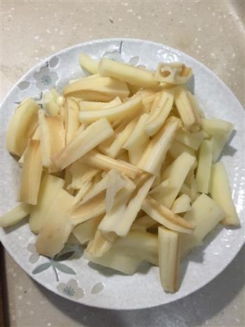 香脆麻辣藕条怎么做，香脆麻辣藕条怎么做好吃，香脆麻辣藕条做法