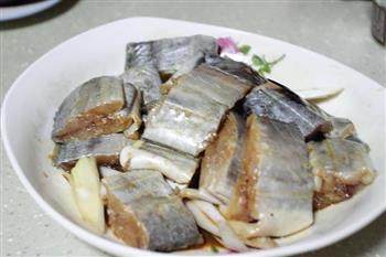 吃过就忘不掉的香酥带鱼怎么做，吃过就忘不掉的香酥带鱼怎么做好吃，吃过就忘不掉的香酥带鱼做法