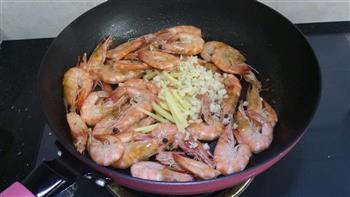 姜汁烧虾怎么做，姜汁烧虾怎么做好吃，姜汁烧虾做法