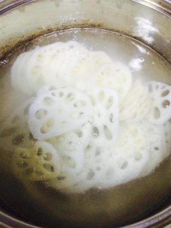 蜂蜜柠檬渍莲藕怎么做，蜂蜜柠檬渍莲藕怎么做好吃，蜂蜜柠檬渍莲藕做法