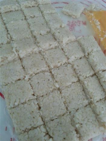 电饼铛-大米锅巴怎么做，电饼铛-大米锅巴怎么做好吃，电饼铛-大米锅巴做法