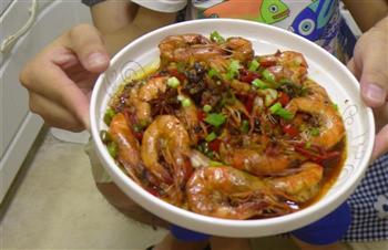 麻辣开背大虾-麻辣爸爸登场怎么做，麻辣开背大虾-麻辣爸爸登场怎么做好吃，麻辣开背大虾-麻辣爸爸登场做法