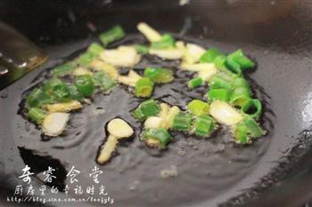 有趣的混搭-鲍鱼炒年糕怎么做，有趣的混搭-鲍鱼炒年糕怎么做好吃，有趣的混搭-鲍鱼炒年糕做法