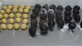 广式豆沙月饼怎么做，广式豆沙月饼怎么做好吃，广式豆沙月饼做法