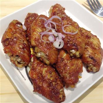 烤鸡中翅怎么做，烤鸡中翅怎么做好吃，烤鸡中翅做法