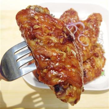 烤鸡中翅怎么做，烤鸡中翅怎么做好吃，烤鸡中翅做法