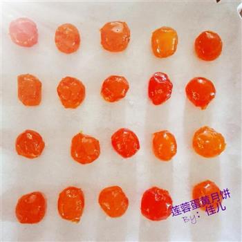 广式莲蓉蛋黄月饼怎么做，广式莲蓉蛋黄月饼怎么做好吃，广式莲蓉蛋黄月饼做法